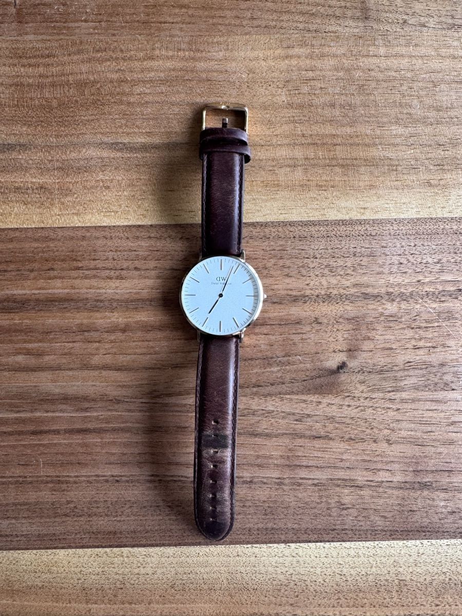 Daniel Wellington Orologi: Herrenuhr von Daniel Wellington – Usato da Ostermundigen venduto da Clood