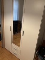 Kleiderschrank weiss mit Spiegel & 2 Schubladen – 190 × 130 