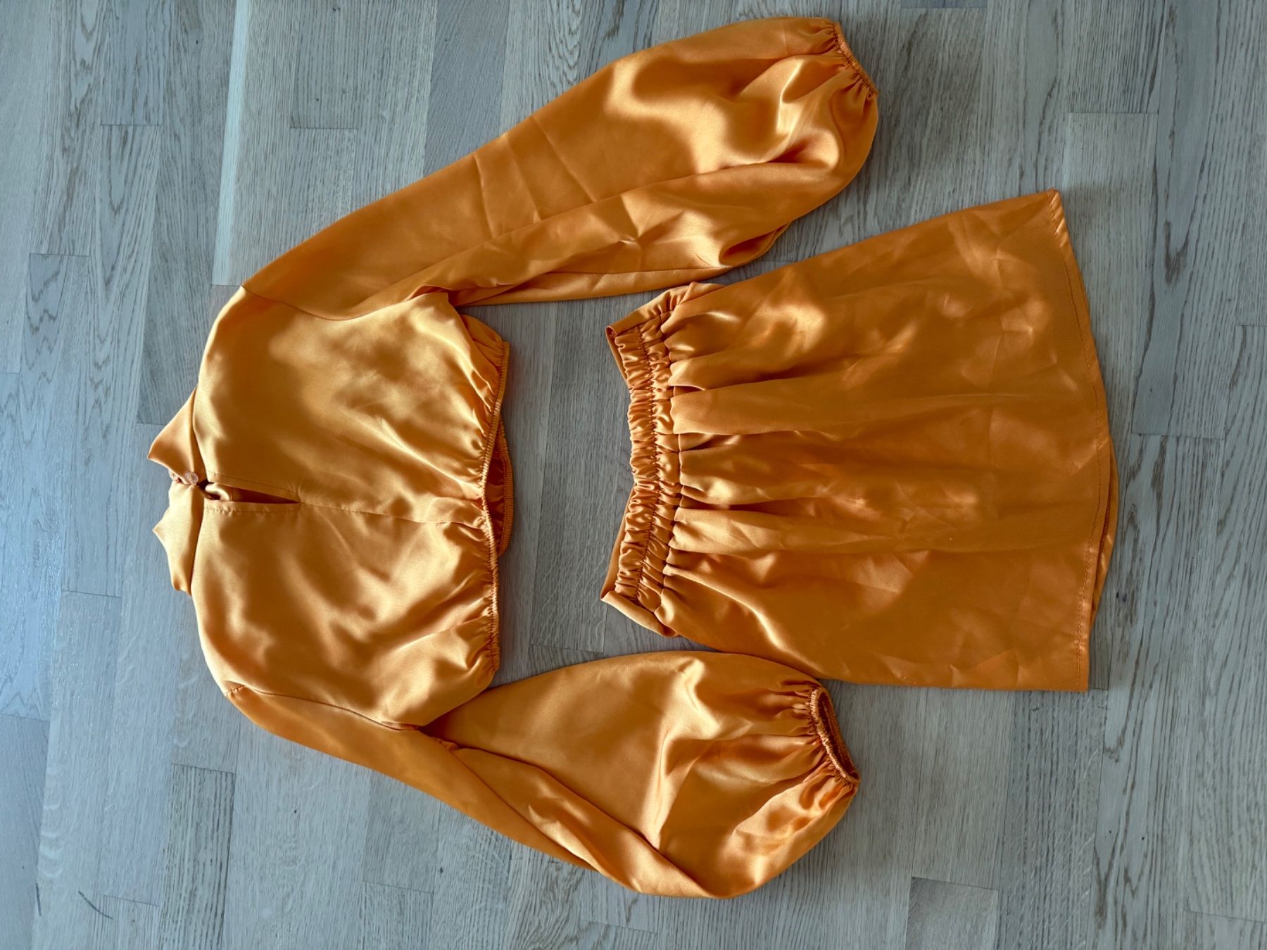 Costumi: Schöner 2teiler – Nuovo (secondo la descrizione) da Wetzikon ZH venduto da P__tt5 3