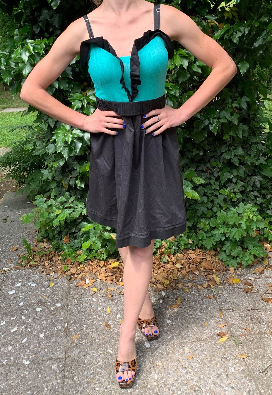 Kleider: Chic Vestito di cotone con corsetto verde-M/L – Gebraucht aus Gordevio von LanaZimm 9