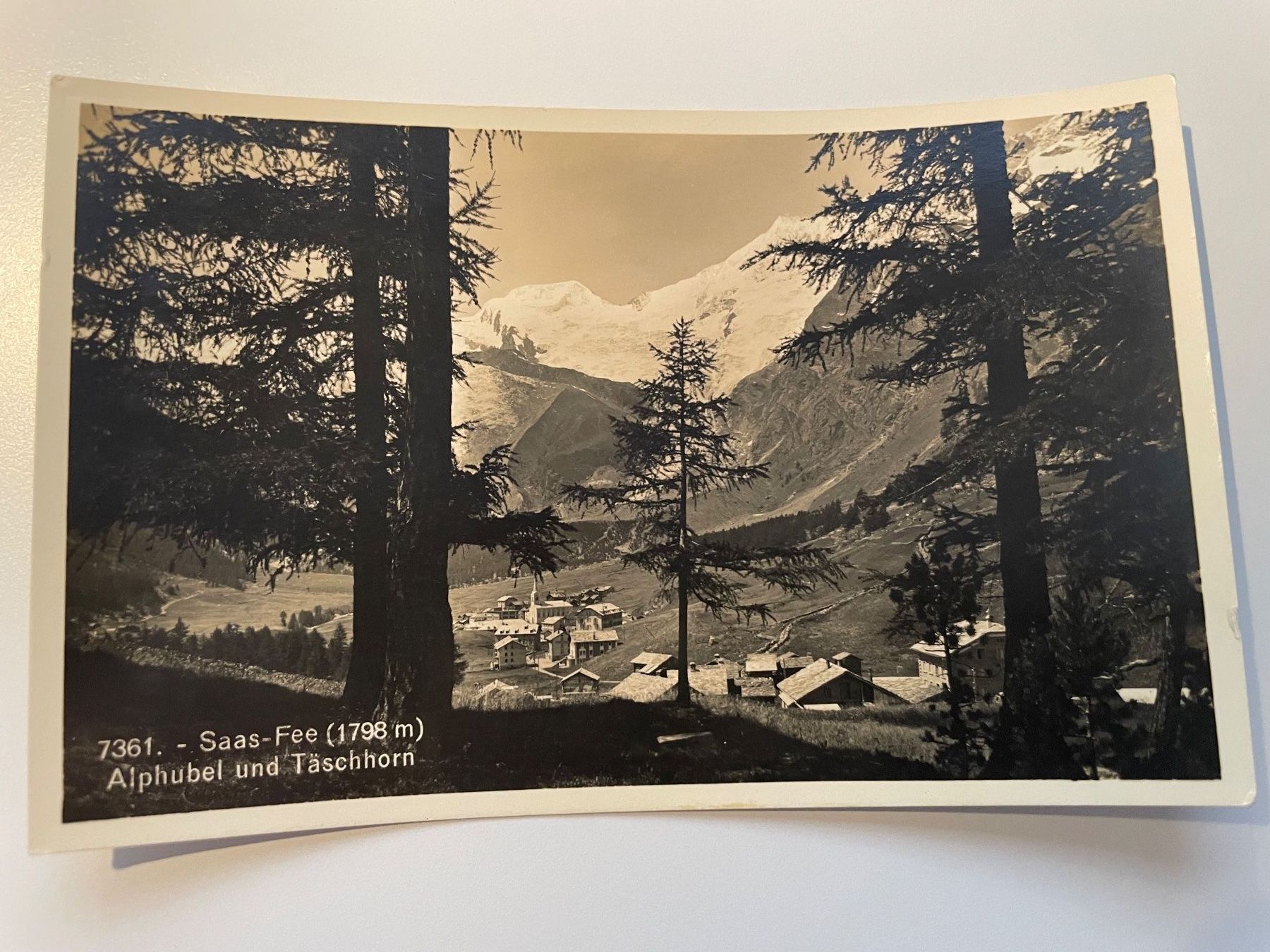 Ansichtskarten: Alte Ansichtskarte Saas-Fee mit Alphubel und Täschhorn. – Neu (gemäss Beschreibung) aus Stäfa von riccardinho