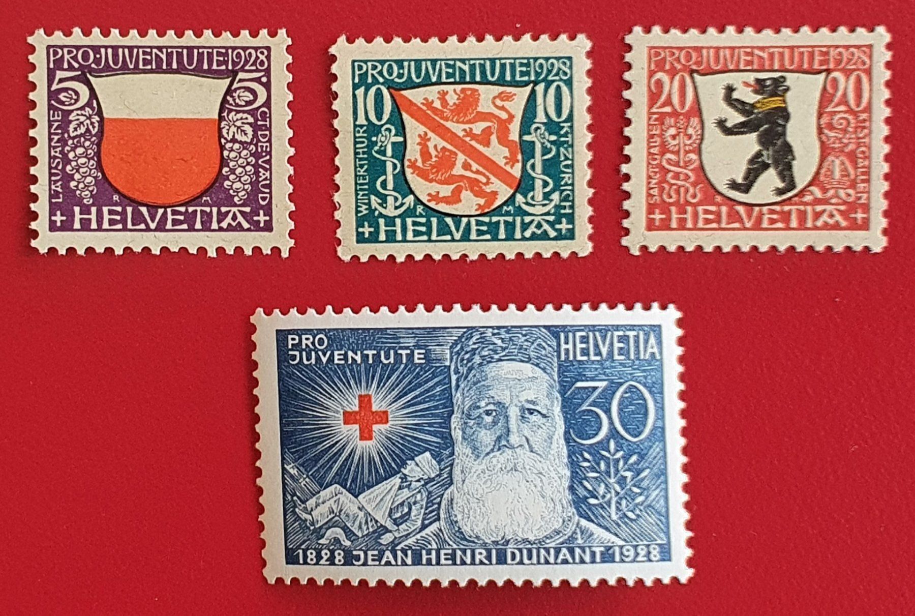 Alle Briefmarken: PRO JUVENTUTE SATZ 45 - 48 1928** POSTFRISCH – Neu (gemäss Beschreibung) aus Düdingen von Quartierstrasse