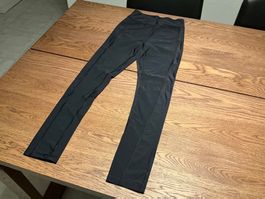 Sportliche Damen Leggings Gr. S schwarz Top Zustand
