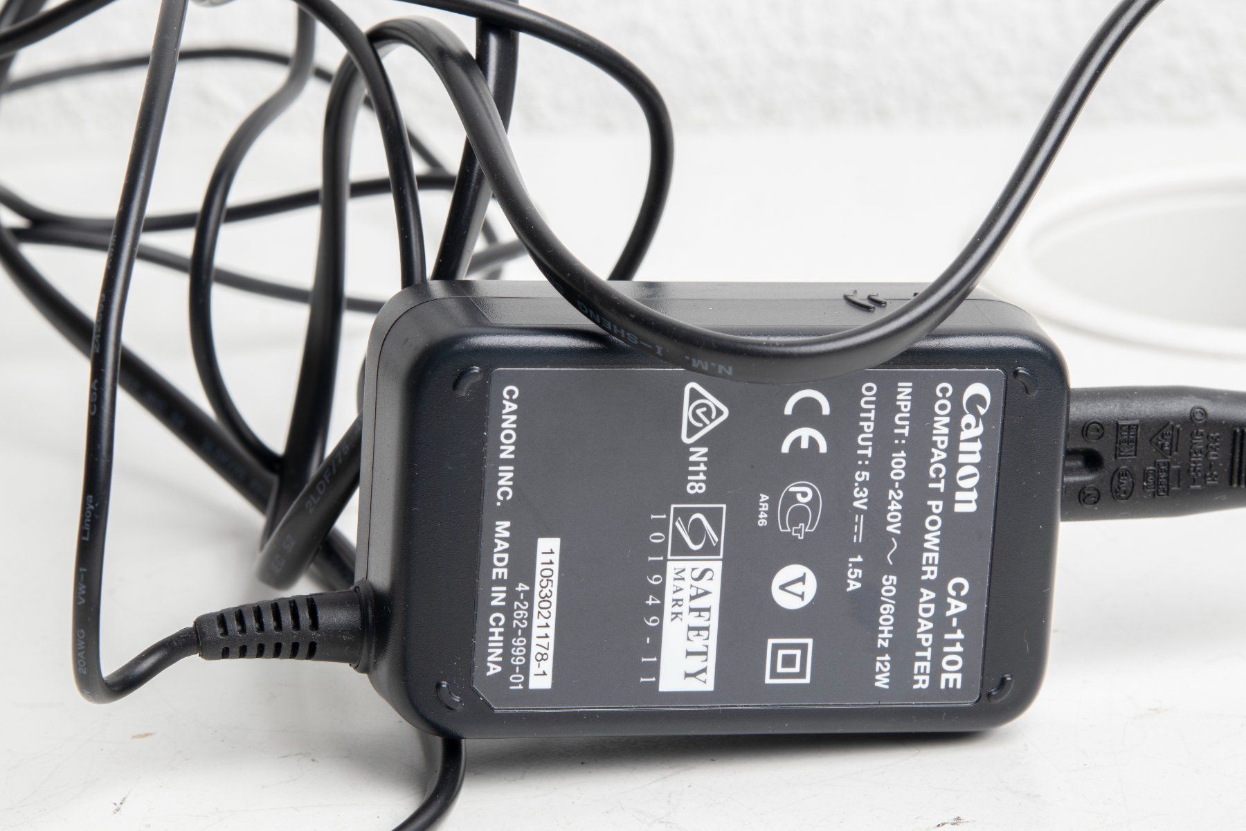 Batterie: Canon CA-110E Compact Power Adapter Netzteil – Usato da Emmen venduto da chromaton