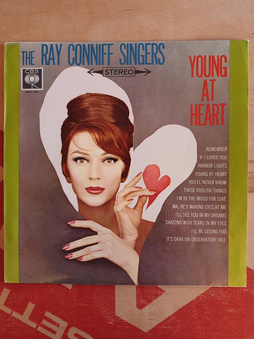 Schallplatten: The Ray Conniff Singers - Young At Heart – Gebraucht aus Oberfrittenbach von Alfetta_gtv