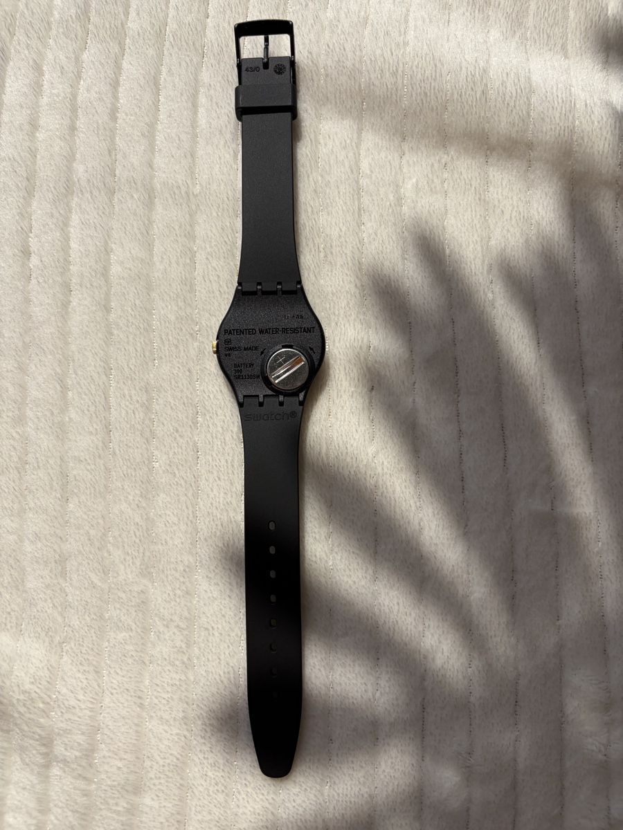 Swatch Orologi: Swatch Uhr schwarz, Gent, neu – Nuovo (secondo la descrizione) da Möhlin venduto da seerose6 3