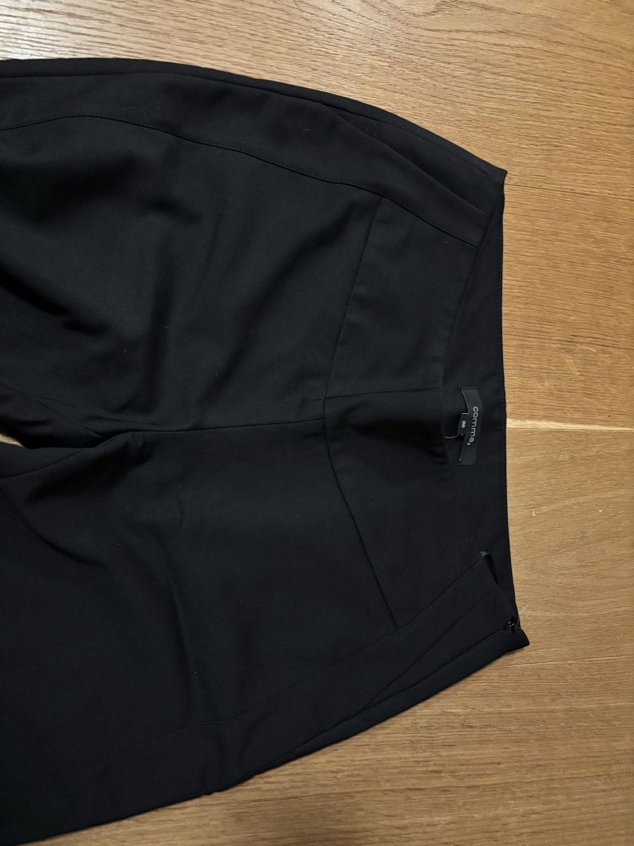 Comma Hosen: Comma Hosen, 3 Paar – Gebraucht aus Würenlos von Ashley24 2