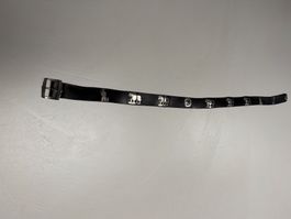 Ledergürtel schwarz mit Kühen Länge 110 cm gebraucht