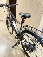 BTWIN Decathlon Riverside 500E, 11/2024, nur 30 km gelaufen