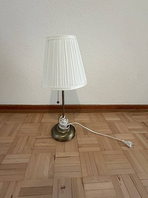 Lampen: Tischleuchte Åstrid  – Gebraucht aus Binningen von liz_pt9x