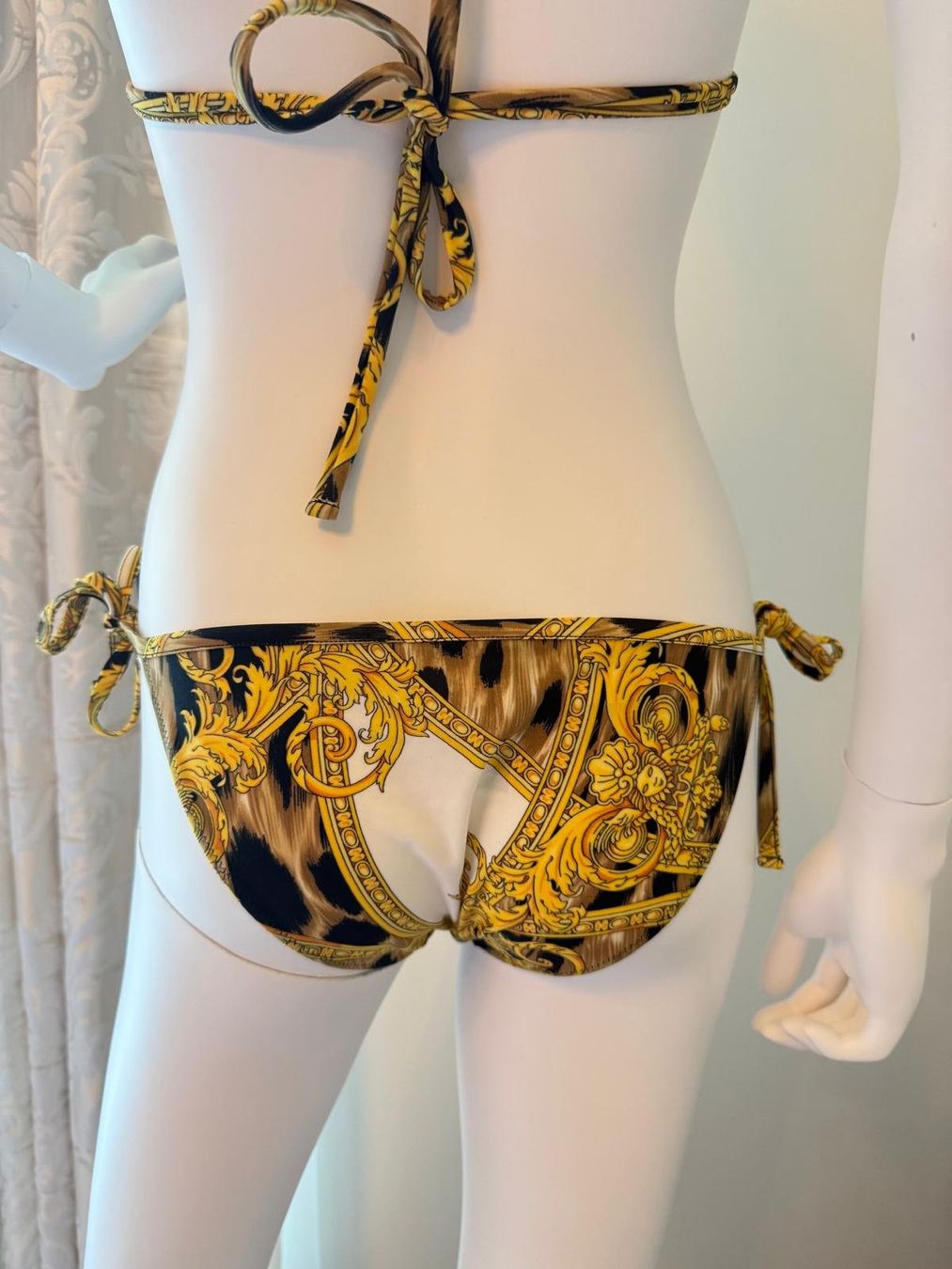 Versace Costumi da bagno & Bikini: Neuwertiger Versace Bikini in Gr. 2 (EU 36) – Usato da Oberarth venduto da SSS. 3