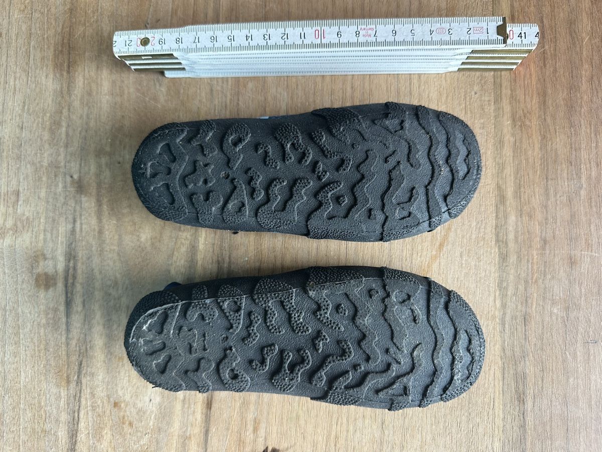 Schuhe für Jungen: Badeschuhe, Kinder, Größe 29/30 ￼ – Gebraucht aus zollikon von mme_kwf2 1