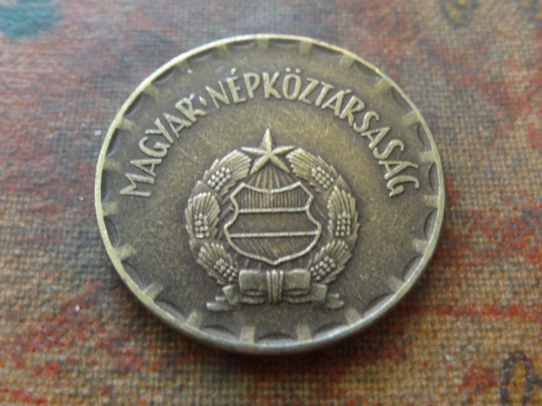Tutti le monete: HONGRIE  2  Forint  1982 – Usato da Romanel-sur-Lausanne venduto da Swift13 1