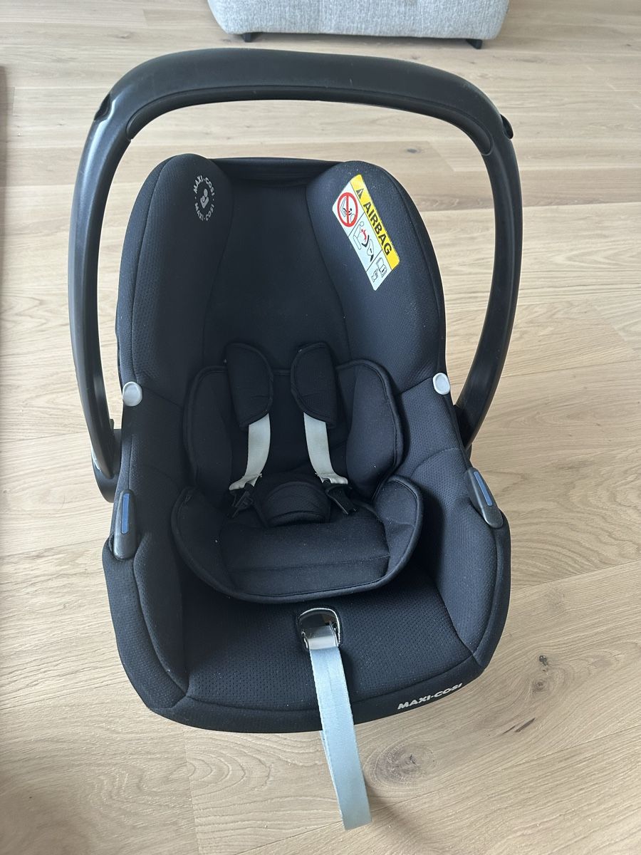 Maxi-Cosi Seggiolini per auto: Maxi Cosi Tinca Babyschale Autositz – Usato da Wädenswil venduto da Ktodat