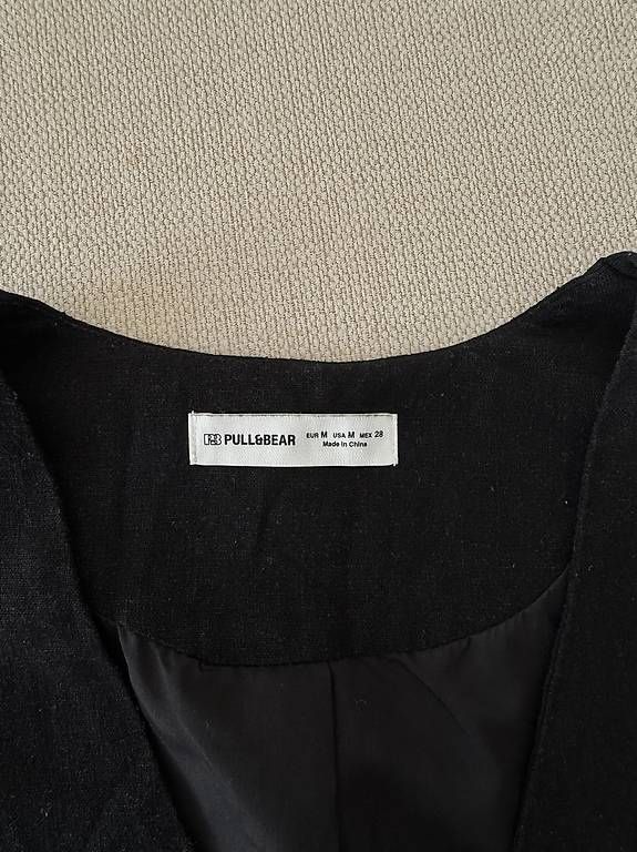 Gilets: Weste Schwarz – D'occasion à Uster par hanna99 1