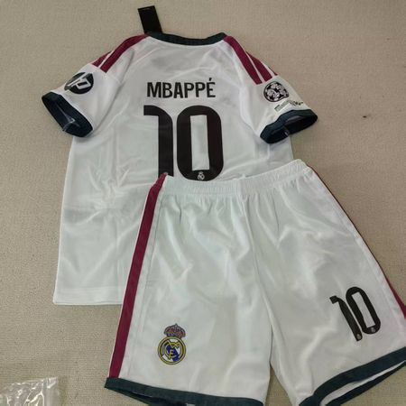 Fussballtrikot Kinder Grösse 164cm MBAPPE sesone 26-27