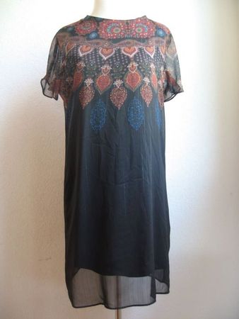 Desigual belle robe en taille 38-40CH!