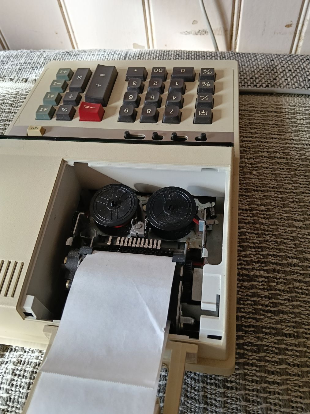 Sharp Taschenrechner: Calculatrice vintage Sharp – Gebraucht aus Cheiry von arm61 2