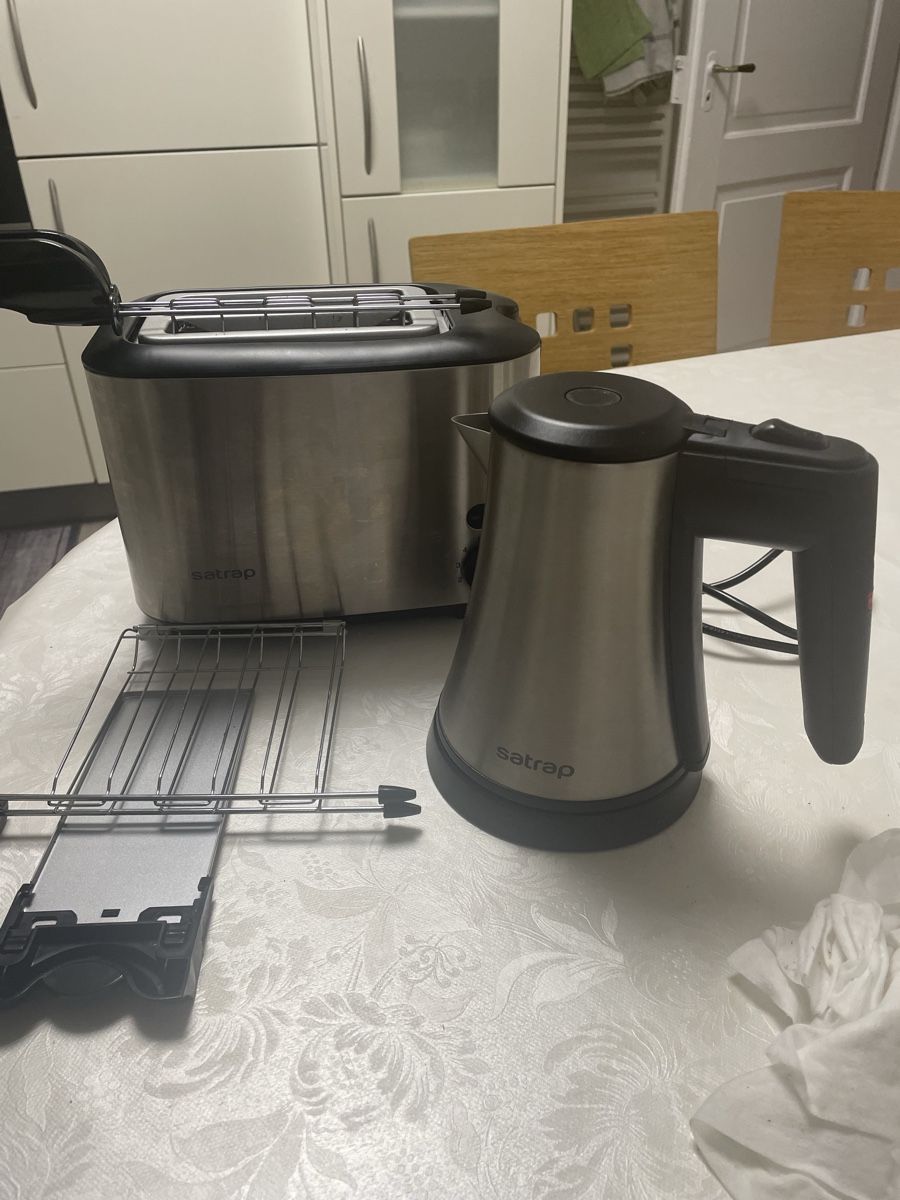 Bollitori: 2 Satrap Geräte  Wasserkocher+Toaster – Nuovo (secondo la descrizione) da Frauenfeld venduto da Waldtaube53