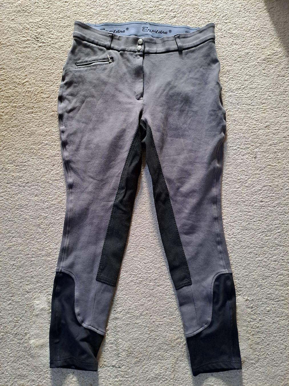 Pantalons: Reithose Gr. 44 – D'occasion à Untersiggenthal par Zehni8