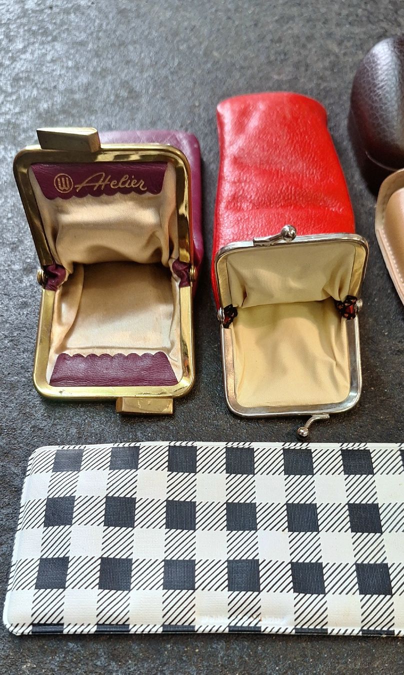 Autres vêtements & accessoires: 17 vintage Brillen Etui  – Défectueux à Emmenbrücke par abu_9mj8 1