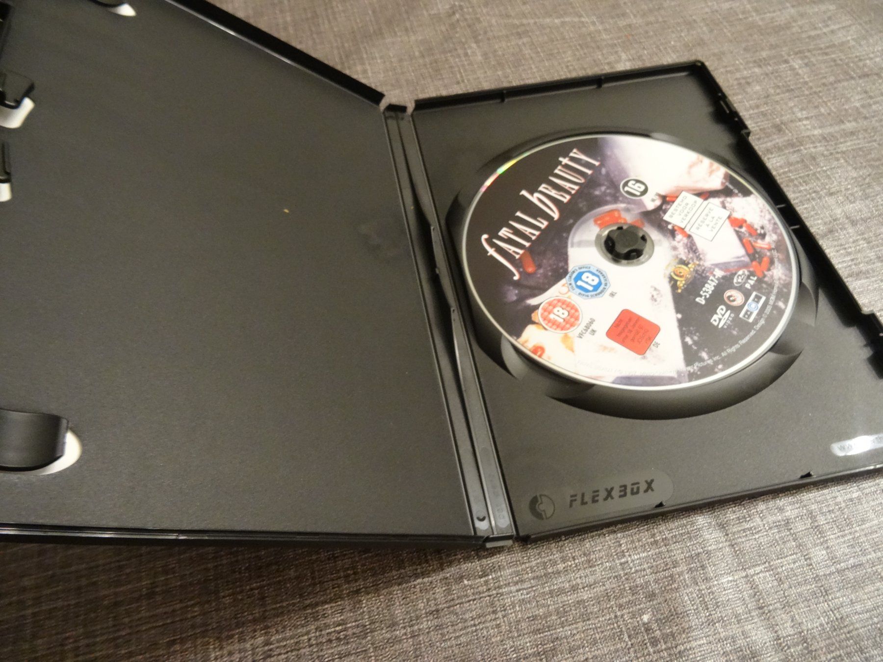 Alle DVDs: DVD Fatal Beauty – Gebraucht aus Olten von Disc-Verkauf 1