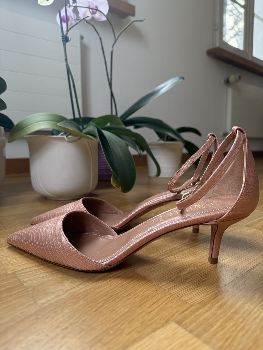 Scarpe da donna: Pumps aus Kunstleder – Nuovo (secondo la descrizione) da Zürich venduto da parmiggiano 2