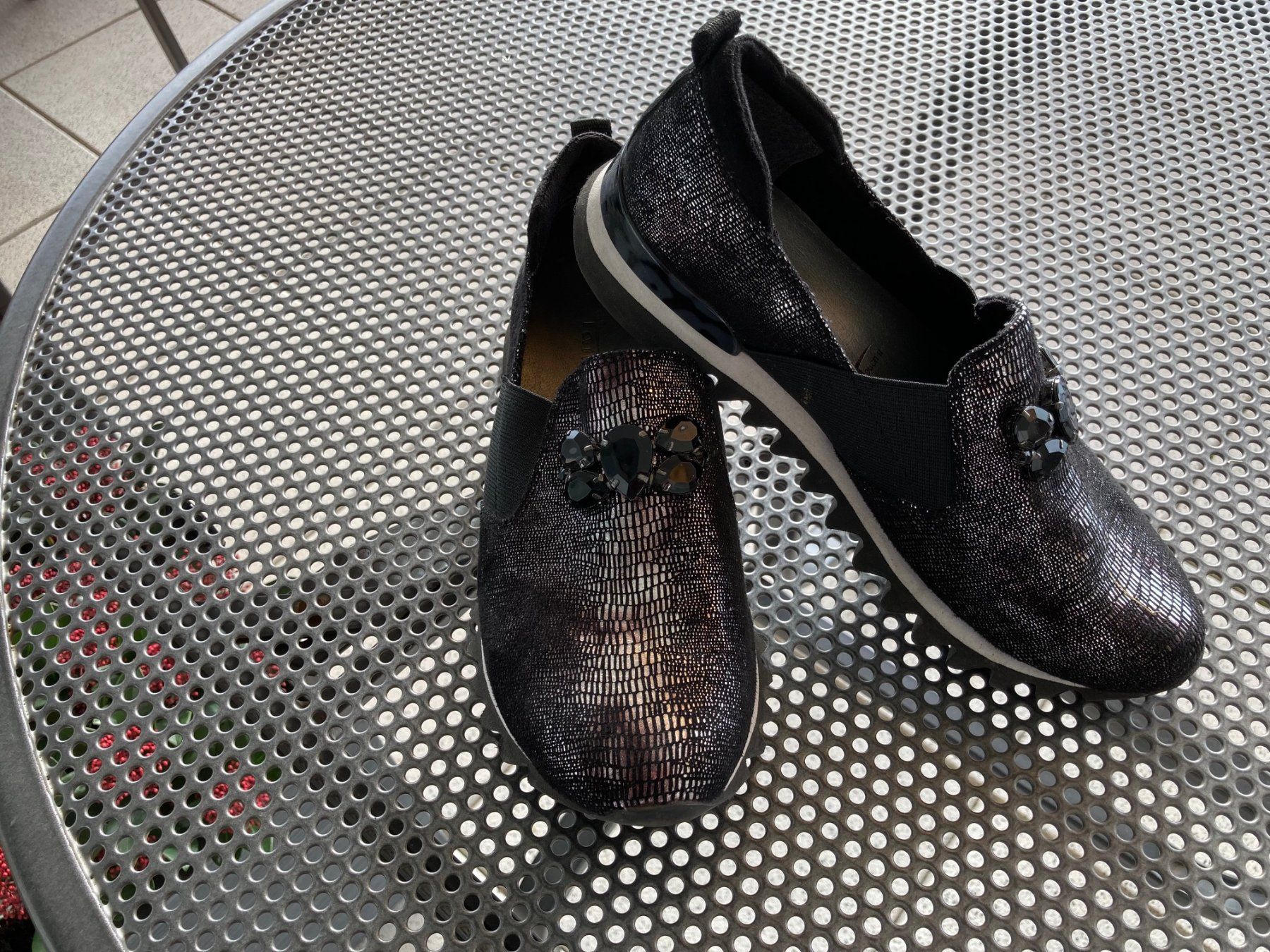 Tamaris Scarpe da donna: Turnschuh Sneaker, Tamaris Gr. 39, schwarz – Usato da Glattpark (Opfikon) venduto da Pangie 1