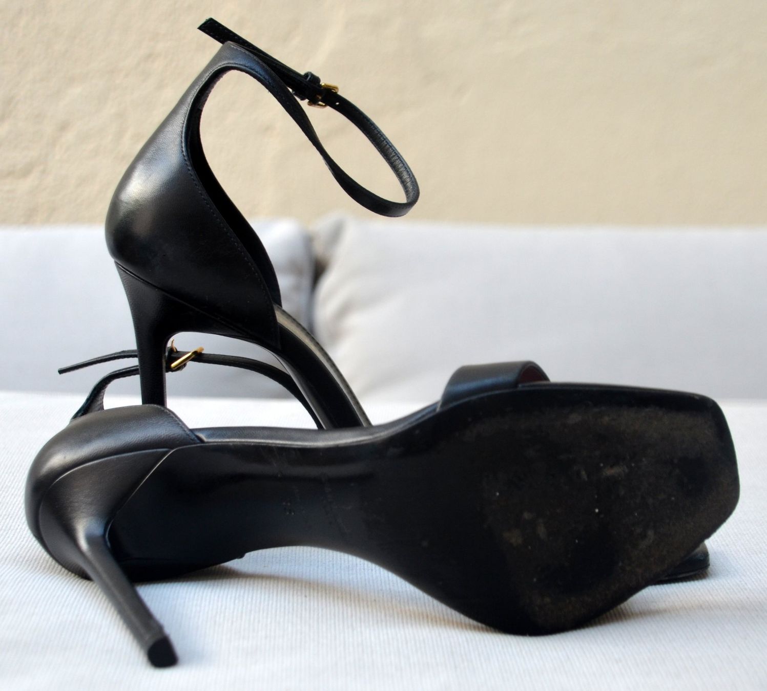 Saint Laurent Chaussures femmes: Saint Laurent Sandalen / sandales .38 – D'occasion à Collonges par Allegree 7