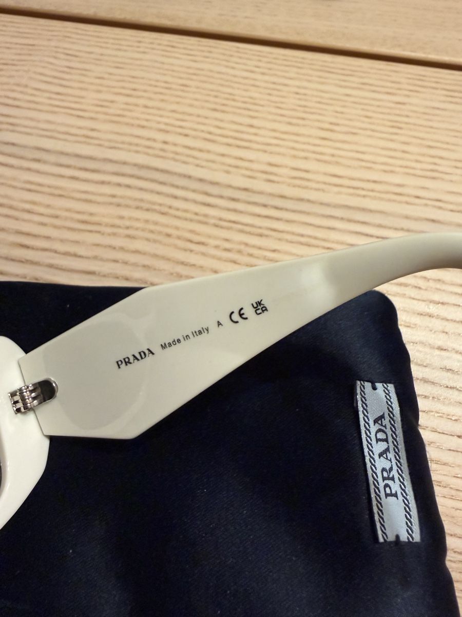 Prada Brillen & Gläser: Prada sunglasses  – Gebraucht aus Luzern von rec_8srh 3