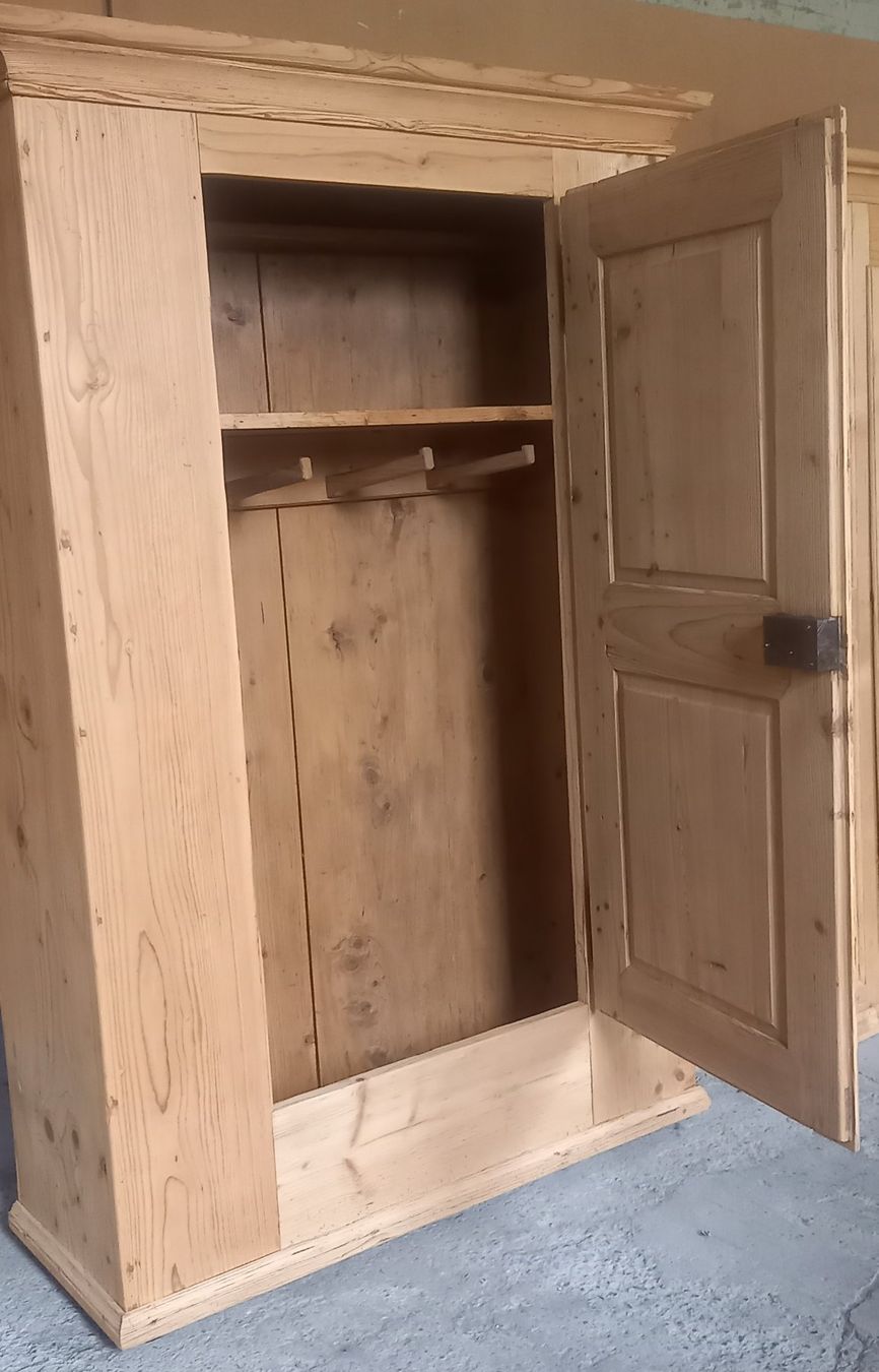 Armadi: Schrank "früh" Biedermeier – Usato da Wöschnau venduto da Neuchel 1