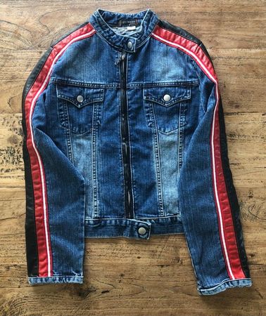 Jeans Jacke von Oviesse. Gr. 38.