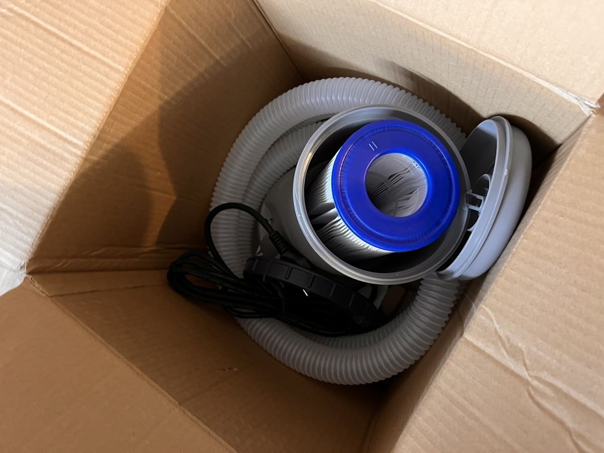 Schwimmbad-Zubehör: Flow Clear Pool Pumpe – Neu und originalverpackt aus Wohlenschwil von Nirakig 1