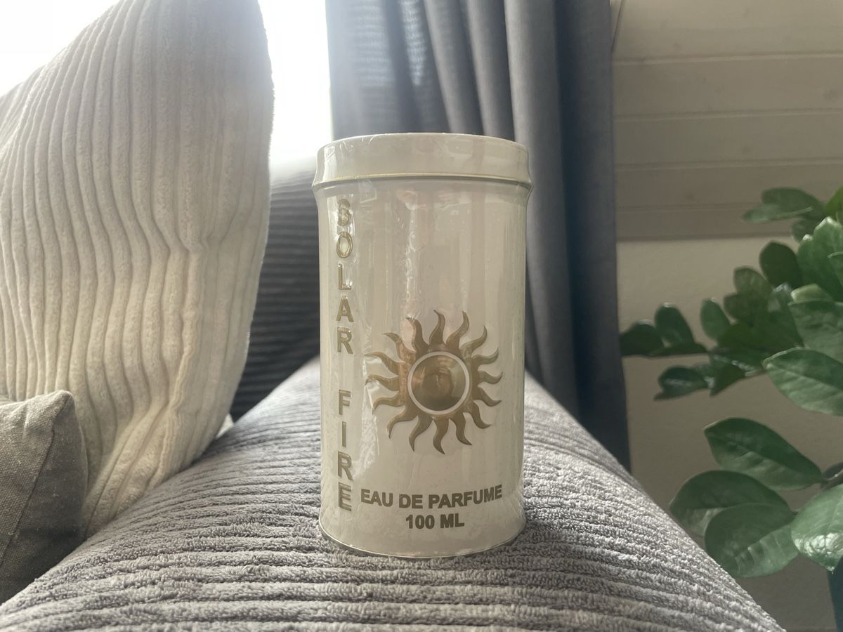 Parfum & Eau de Toilette: Solar Fire Eau de Parfum 100 ml neu im Karton – Neu (gemäss Beschreibung) aus Schlatt TG von PhilipG01