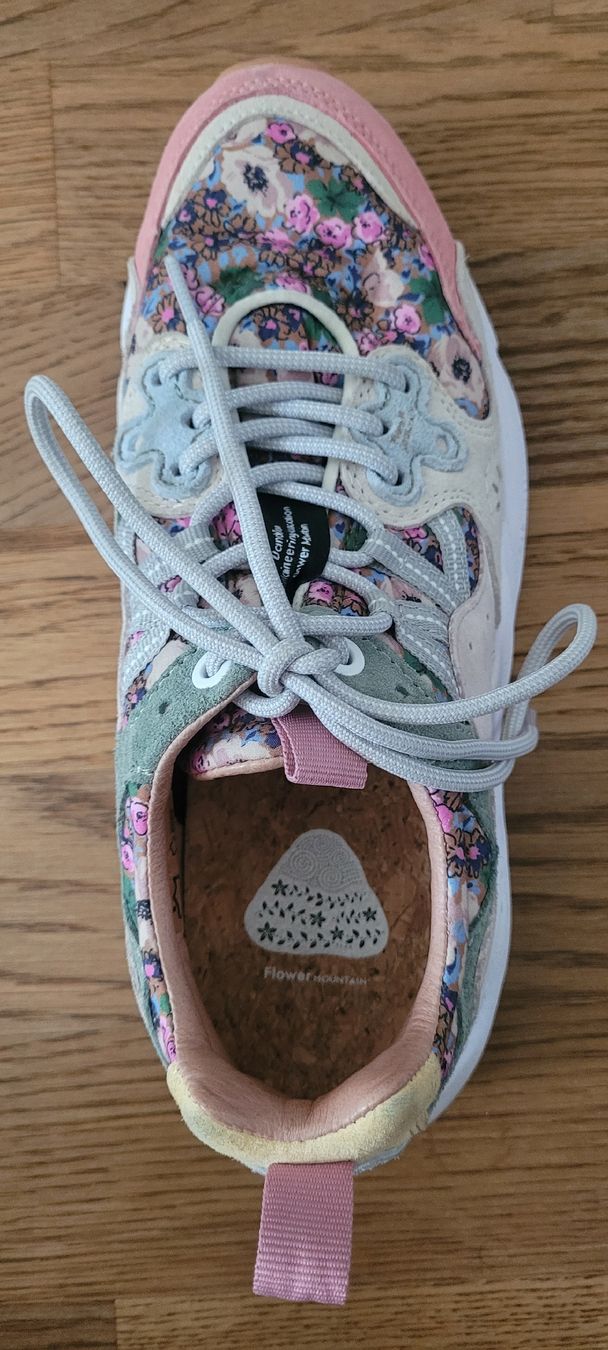 Scarpe da donna: Sneakers Flower Mountain pointure 37 – Usato da Sion venduto da lik_k6h2 3