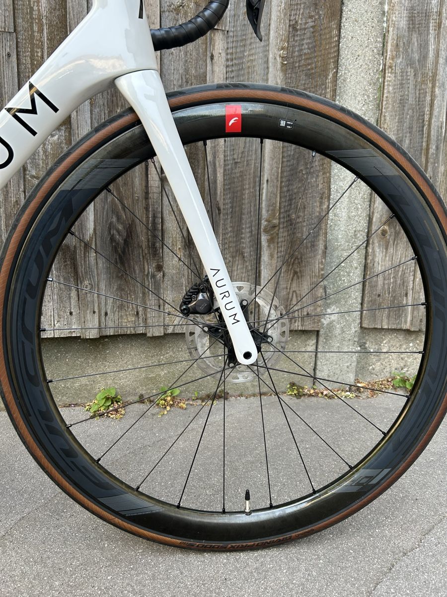 Biciclette: Aurum Essentia 2024 Gr.56 Di2 – Usato da Bern venduto da art_s8bn 8