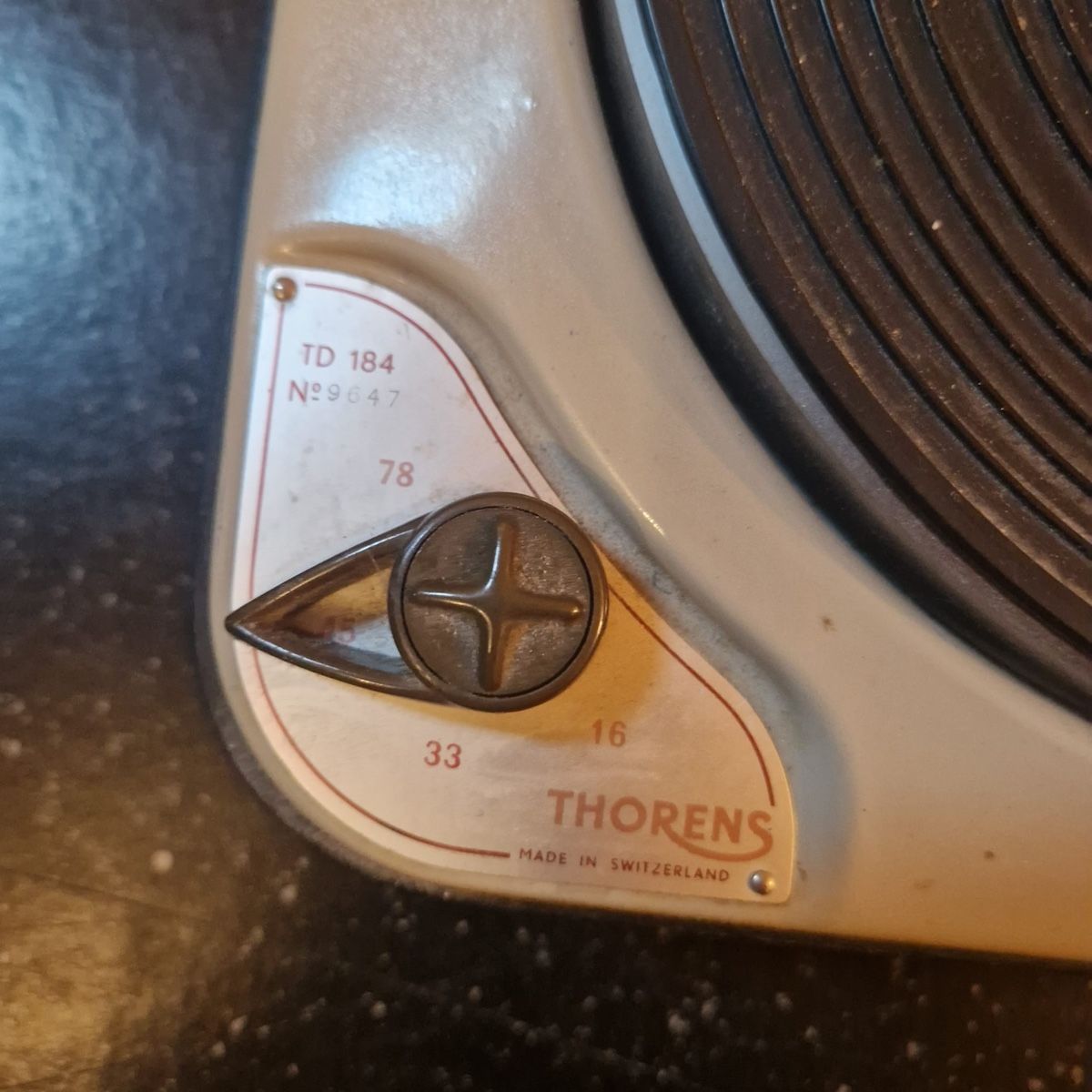 Thorens Giradischi: Plattenspieler Thorens TD 184, No. 1 – Usato da Le Vaud venduto da Balthasar 3