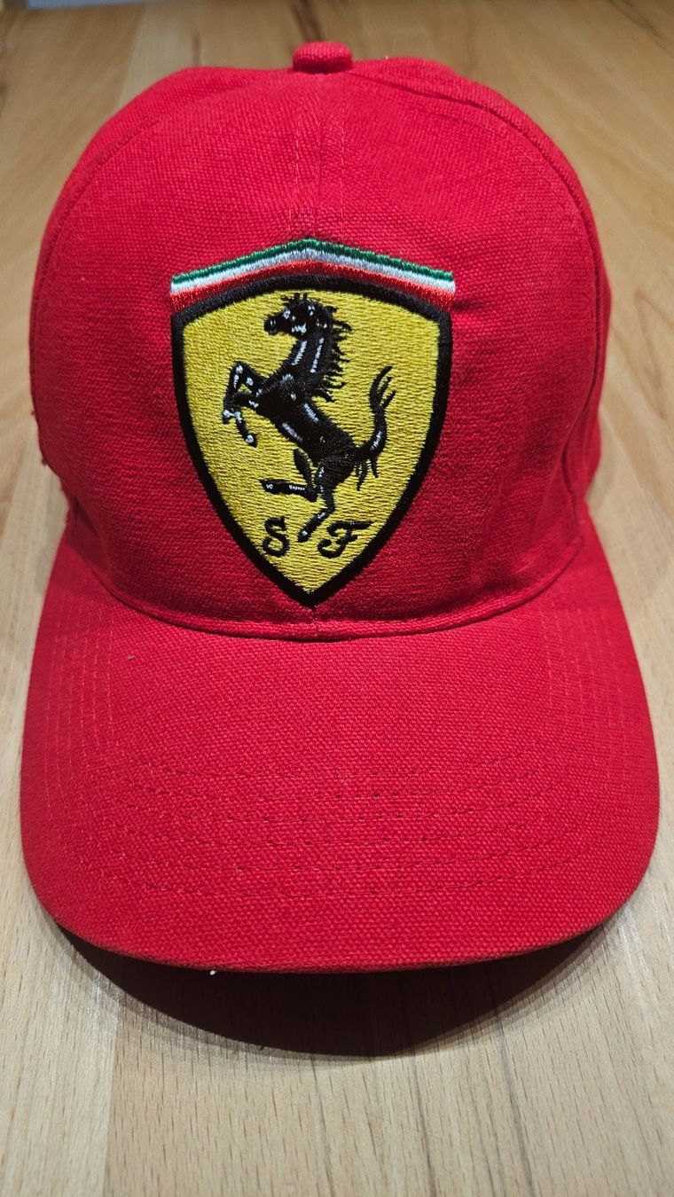Hüte, Mützen & Caps: BaseCap Ferrari, Cap, Kappe – Gebraucht aus Jona von ASMARADO 1