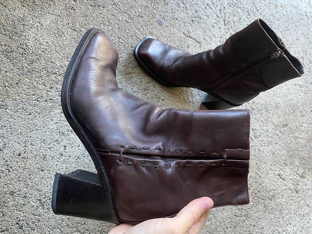 Chaussures femmes: Lederstiefeletten – D'occasion à Wohlen AG par Floflo200