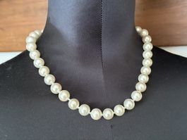 Elegante Vintage Perlenkette