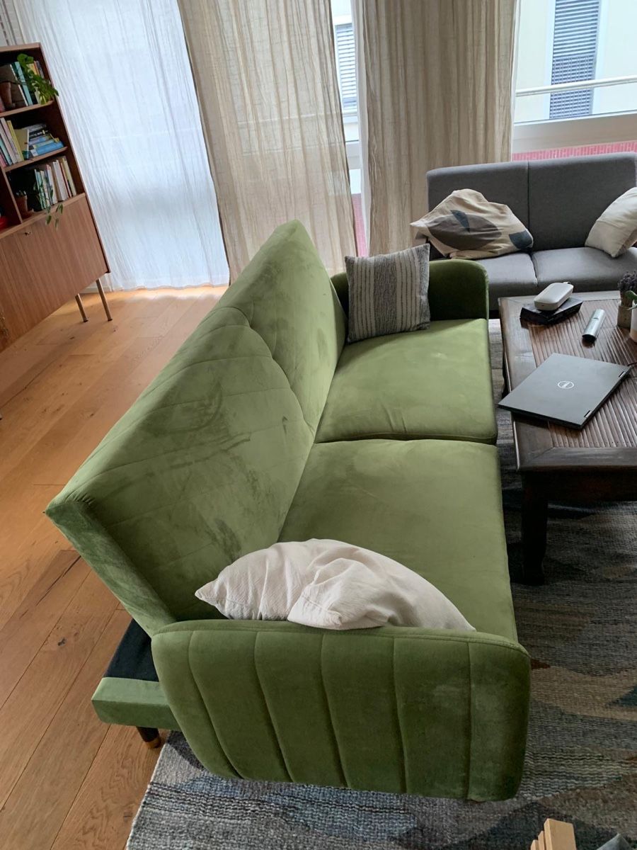 Sofas: Grünes Samt Schlafsofa – Gebraucht aus Zürich von lou_q5l7