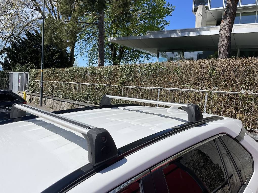 Portapacchi: Querträger Crossbeam Toyota – Usato da Lachen SZ venduto da mar_pc6x