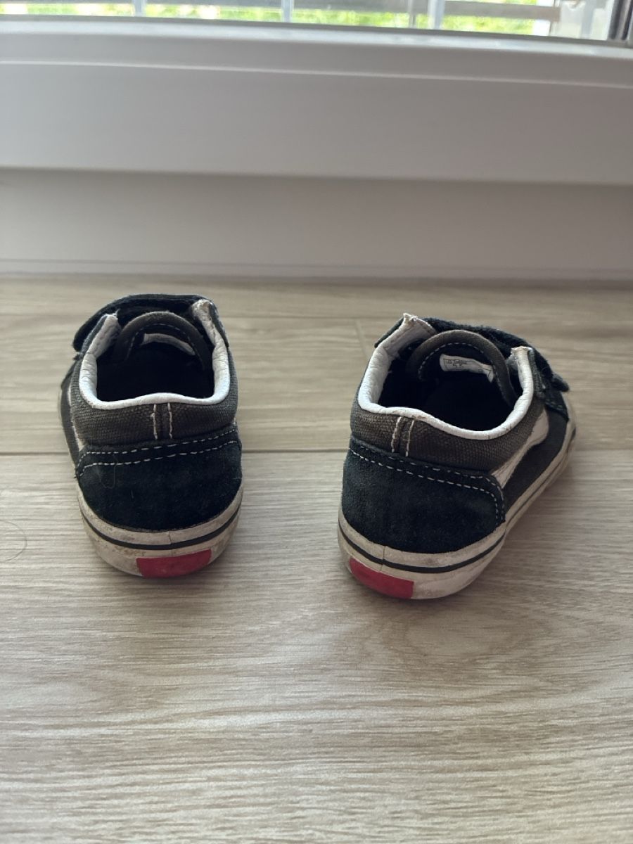 Scarpe per ragazzi: Vans Gr. 21.5 – Usato da Biel/Bienne venduto da Gimesler
