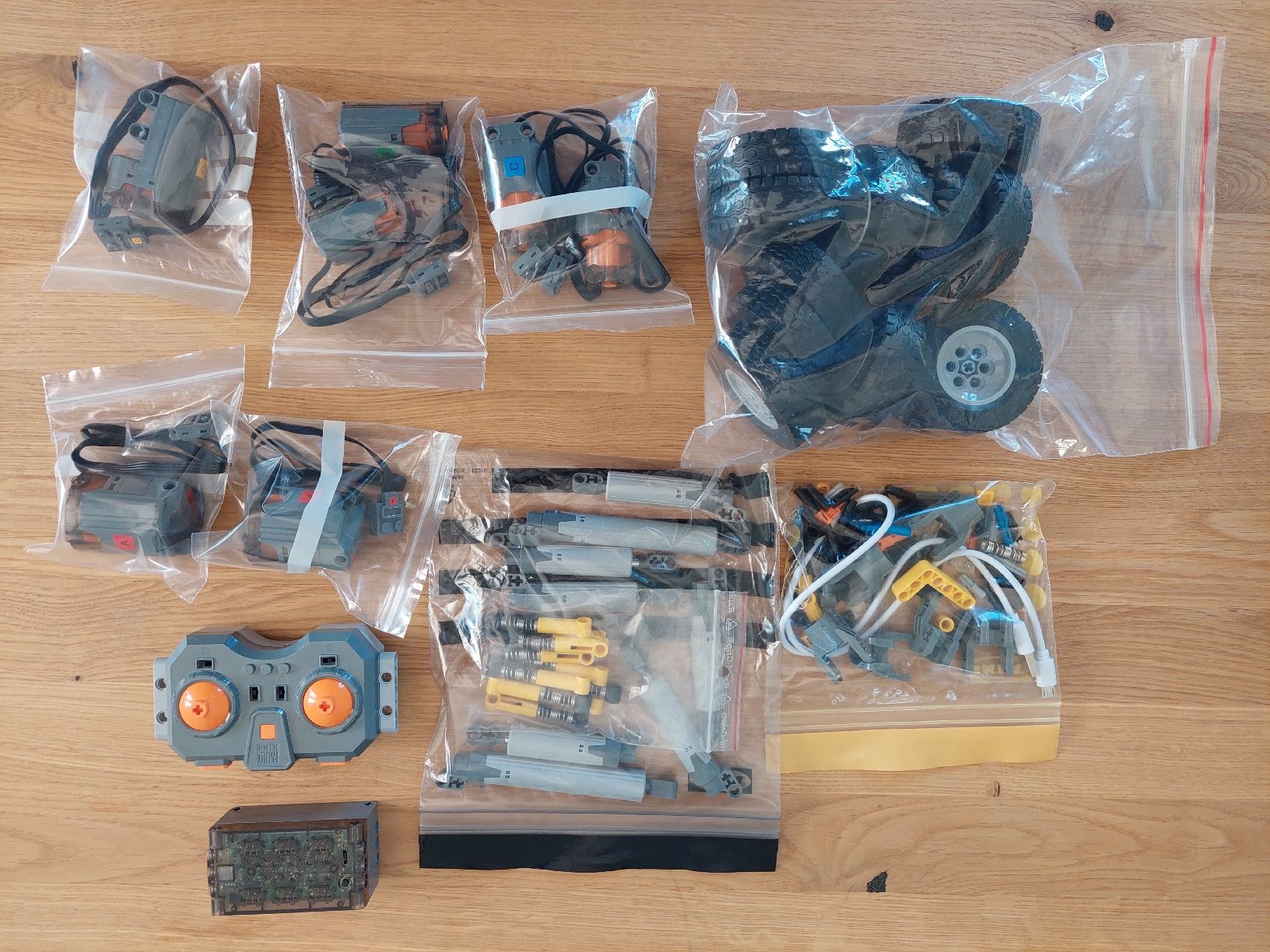 Mould King Kit di costruzioni: MOULD KING RESCUE – Usato da Claro venduto da tasmania28 3