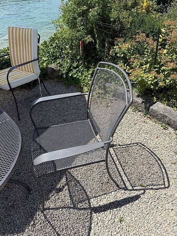 Set di tavolo e panche: Gartentisch und 4-6 Stühle  – Usato da Safenwil venduto da Gudrun05 2