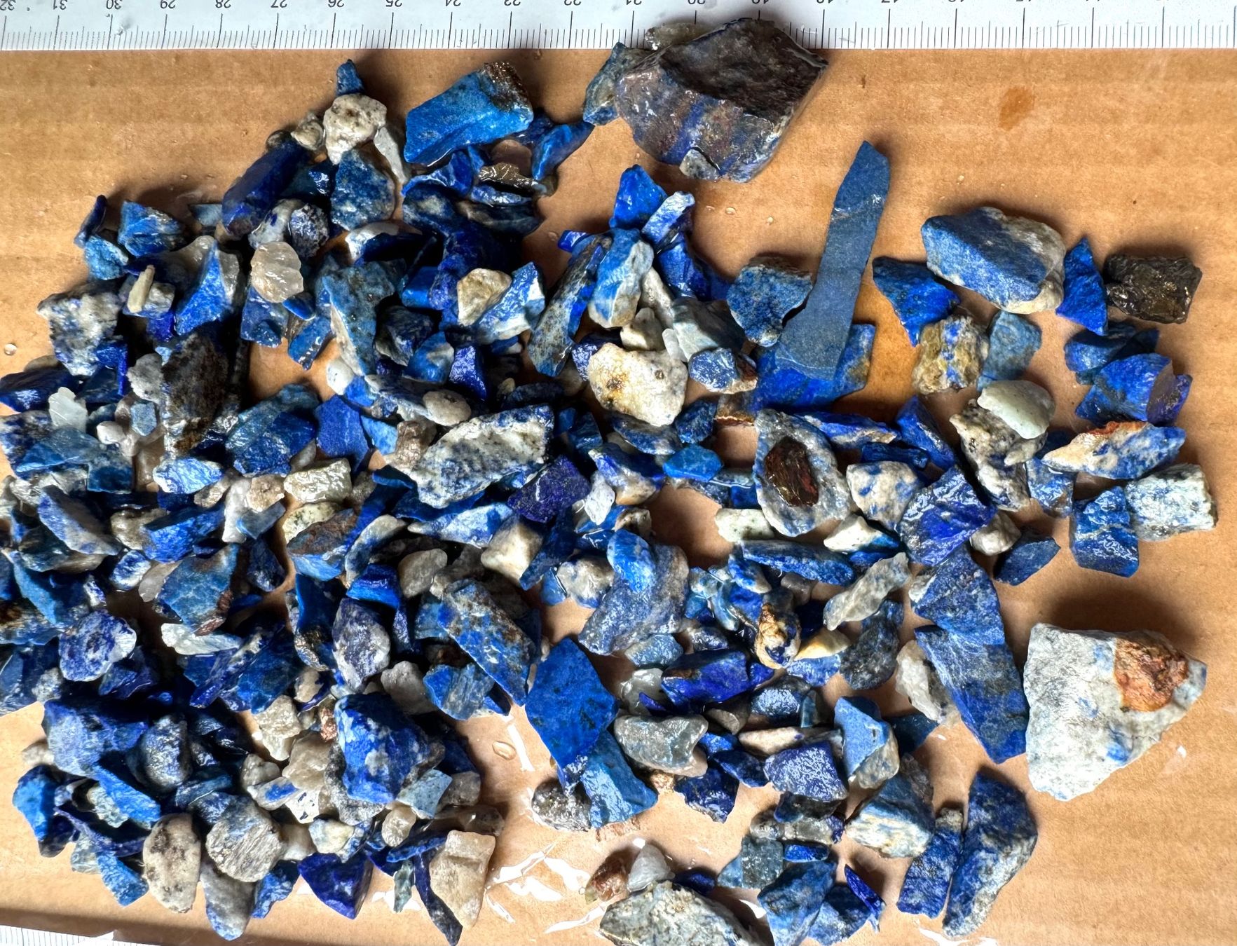 Pietre preziose: Lapis     Lapislazuli echte Rohsteine    unbehandelt natur – Nuovo e nell'imballaggio originale da Leuggern venduto da gemshow