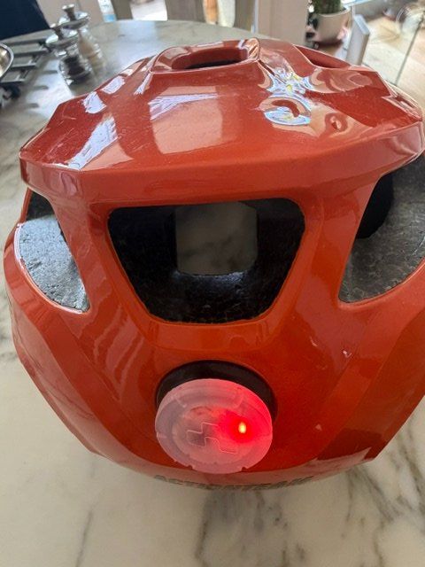 Cube Casques: Cube Aktionteam Helmet M 52-57 cm – D'occasion à Wabern par MagdalenaWabern 6