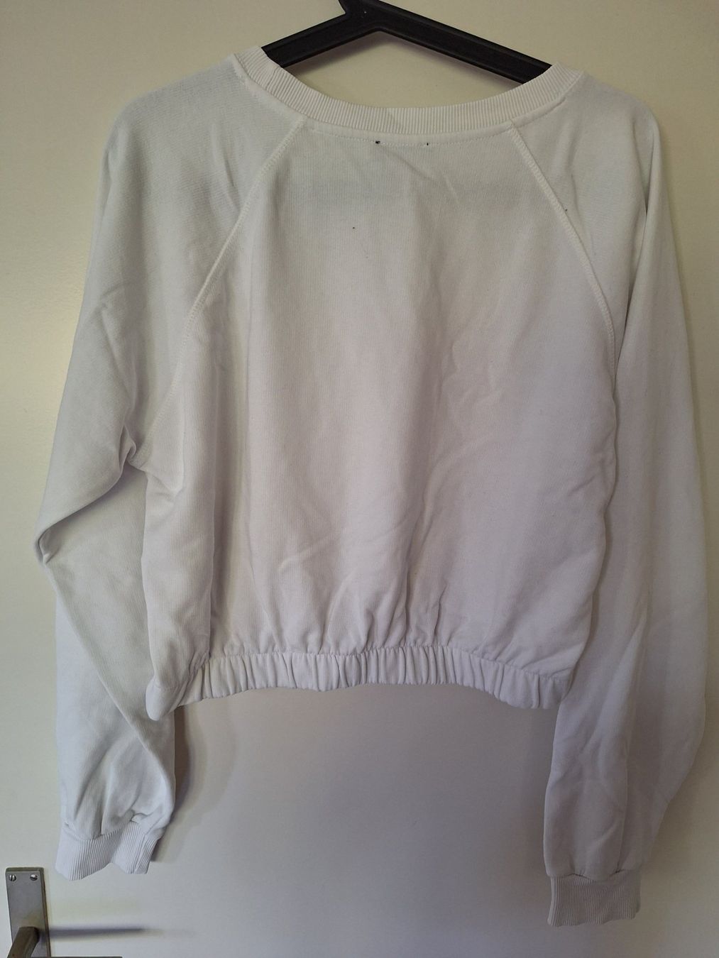 Maglioni & Felpe: Weisser Pulli mit Blumenaufdruck, Grösse L – Usato da Aesch BL venduto da sar_j59l 1
