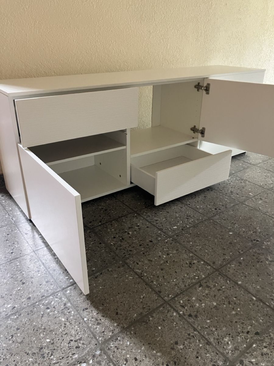 Mobili TV: Sideboard, TV Kommode – Usato da Birmensdorf ZH venduto da Valerushe 2