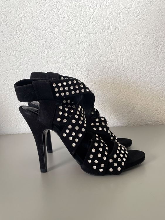 Sandales tongs femme en cuir marron travaillé à la main en Italie